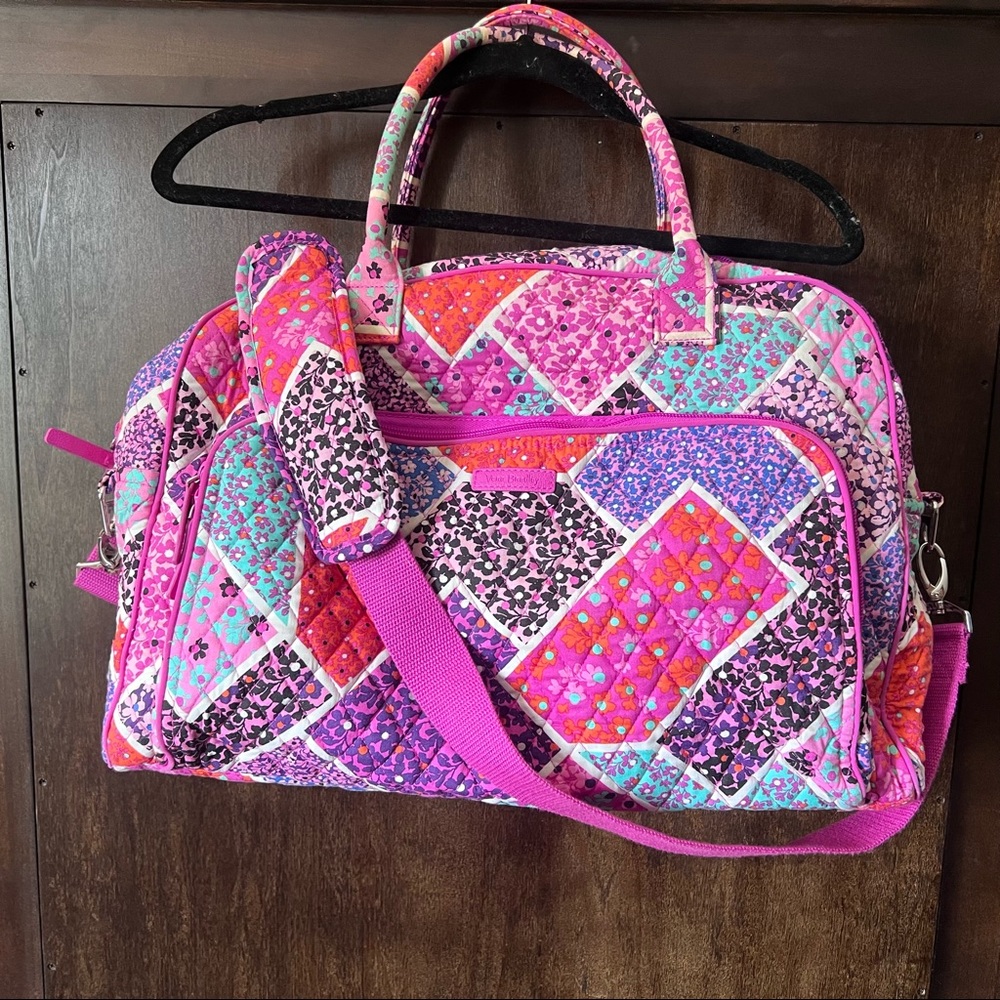 Vera Bradley perfect condition luxury quilted weekender bag